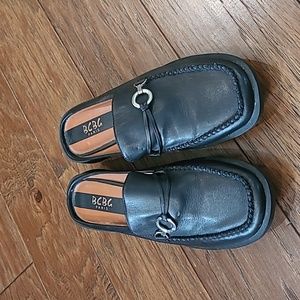 Size 7.5 BCBG Paris Y2K Black Leather Loafer Mules